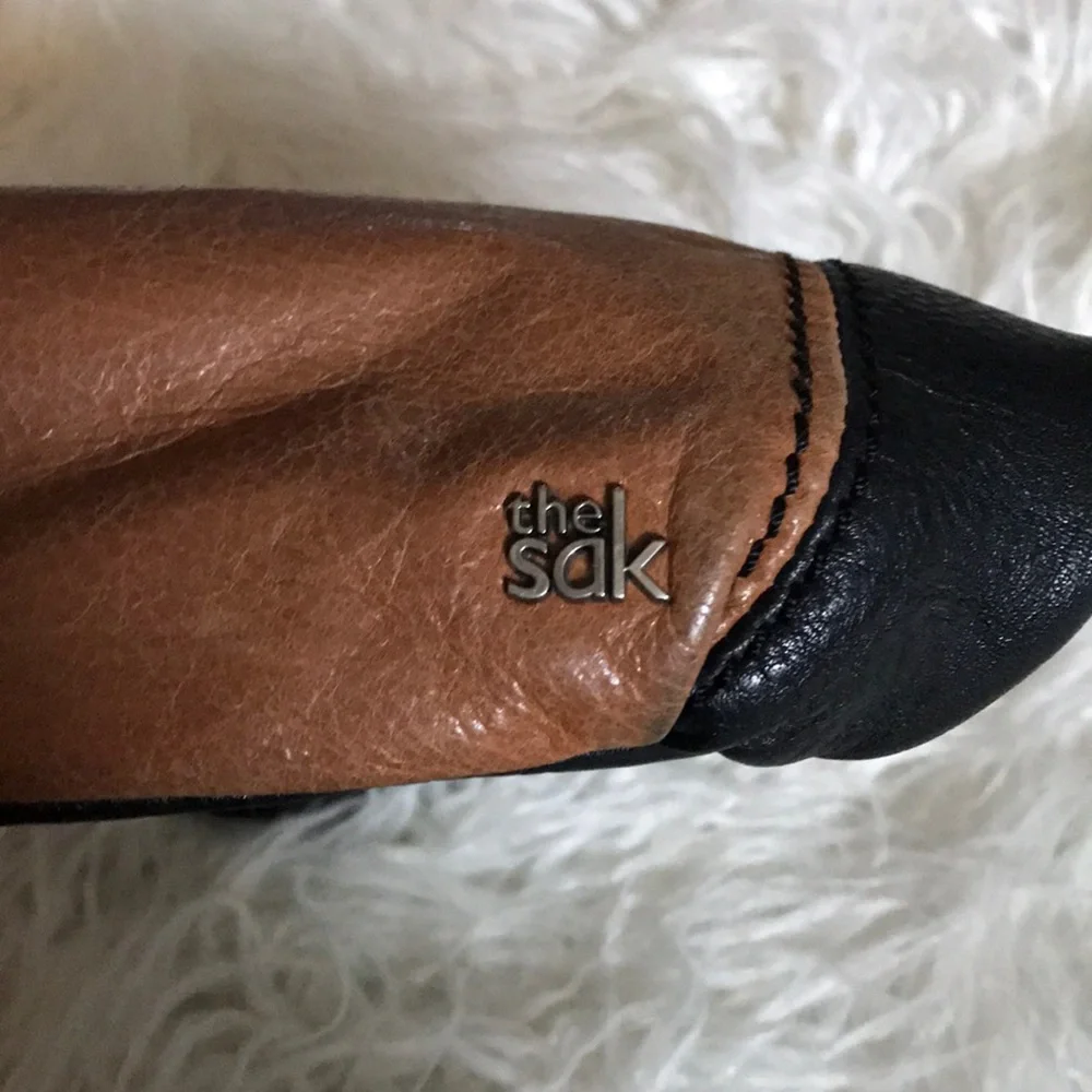 The Sak Laurel crossbody leather‎ handbag EUC